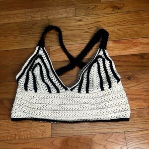 Zara Crochet Crop Top Off White & Black Small